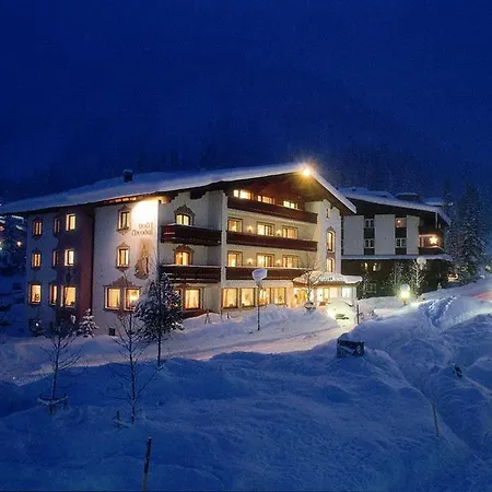 Theodul Lech am Arlberg